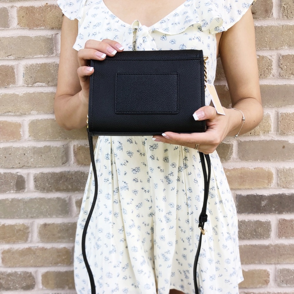 💕👜NWT Michael Kors. Crossbody Bag - Picture 3 of 7